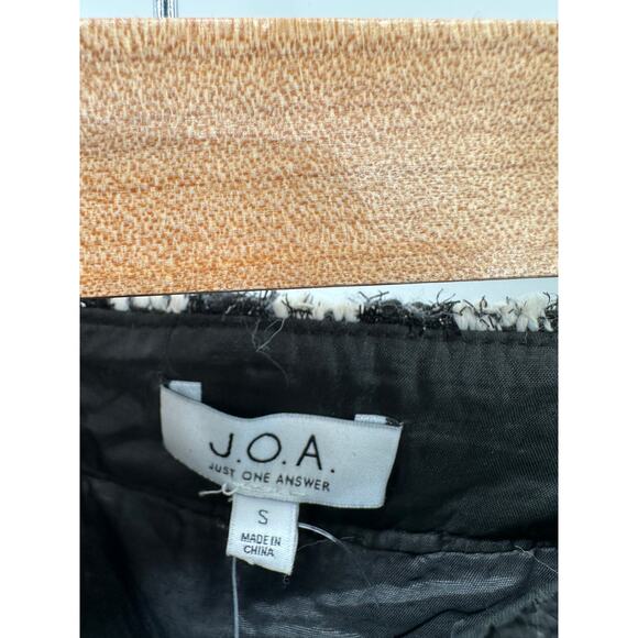 Anthropologie J.O.A Black White Tweed Mini Wrap Skirt Womens Size Small NWT - Picture 6 of 10